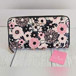 EUC Kate Spade New York Staci Lg Continental Wallet Pink Multi/Dahli Floral